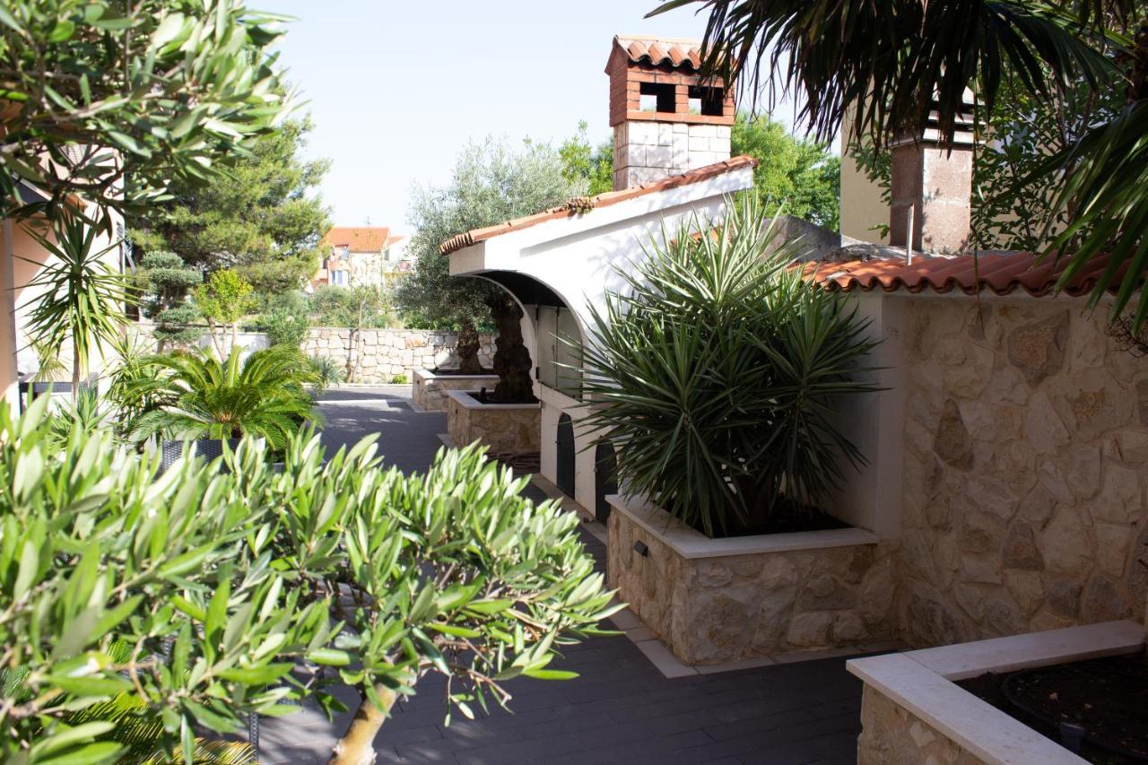 Apartments Villa Jelena Vodice Dış mekan fotoğraf
