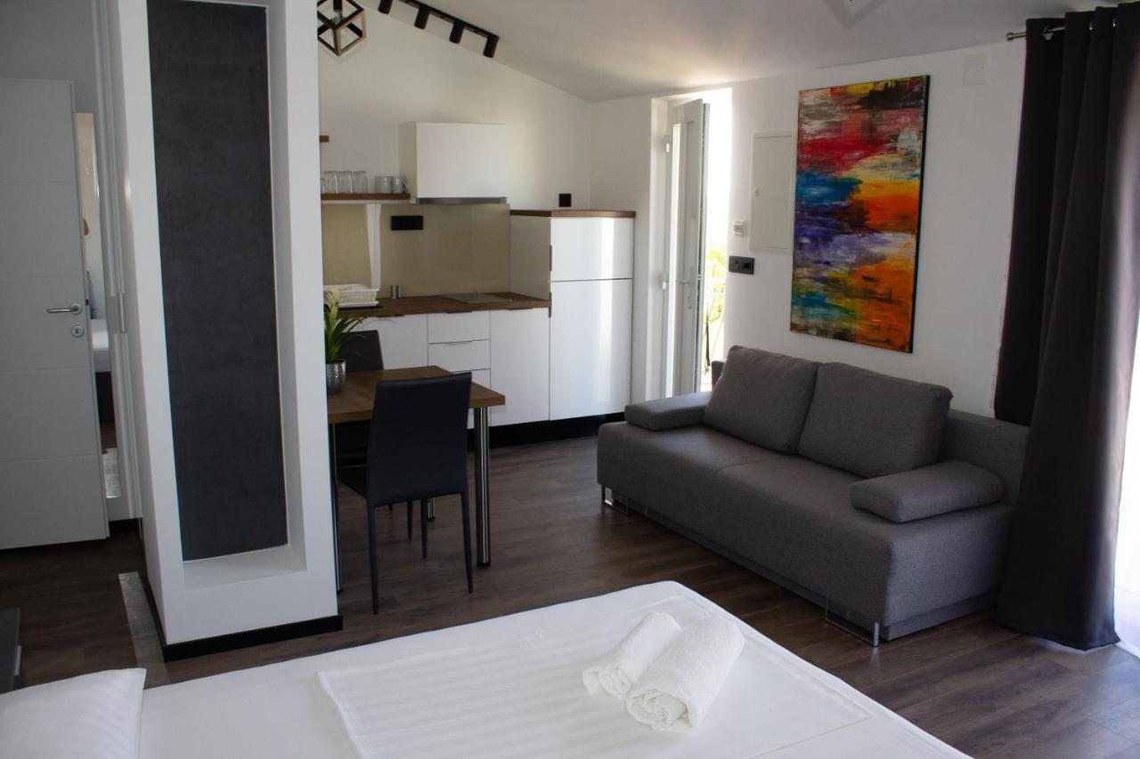 Apartments Villa Jelena Vodice Dış mekan fotoğraf