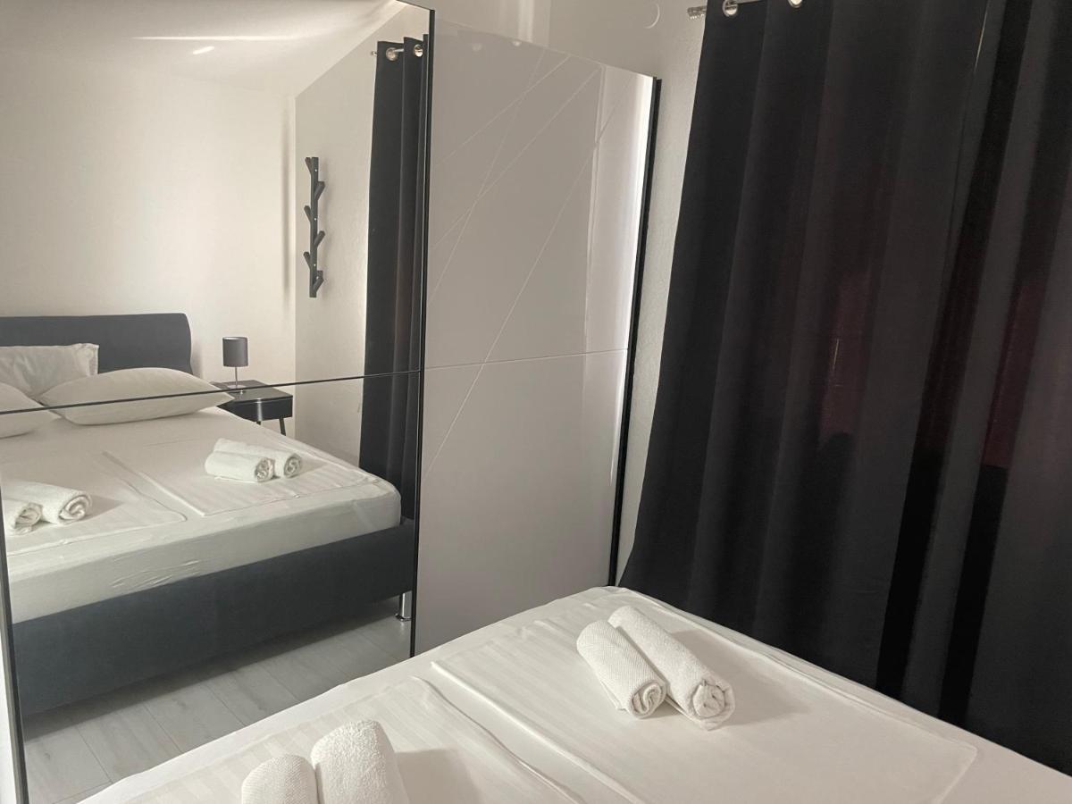 Apartments Villa Jelena Vodice Dış mekan fotoğraf