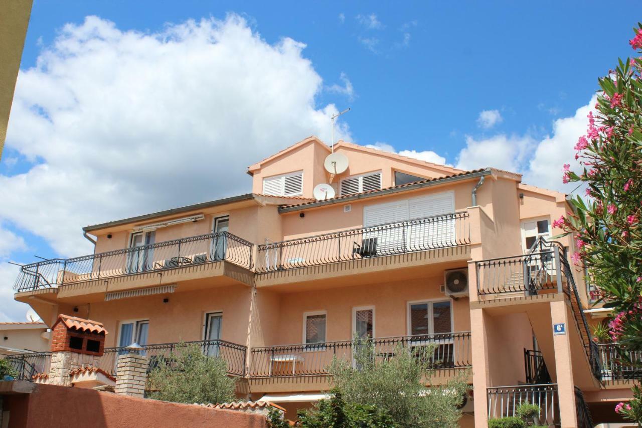 Apartments Villa Jelena Vodice Dış mekan fotoğraf