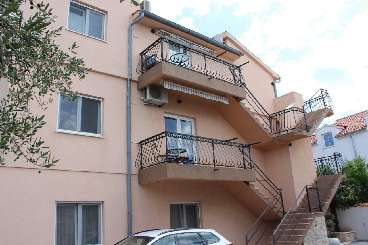 Apartments Villa Jelena Vodice Dış mekan fotoğraf